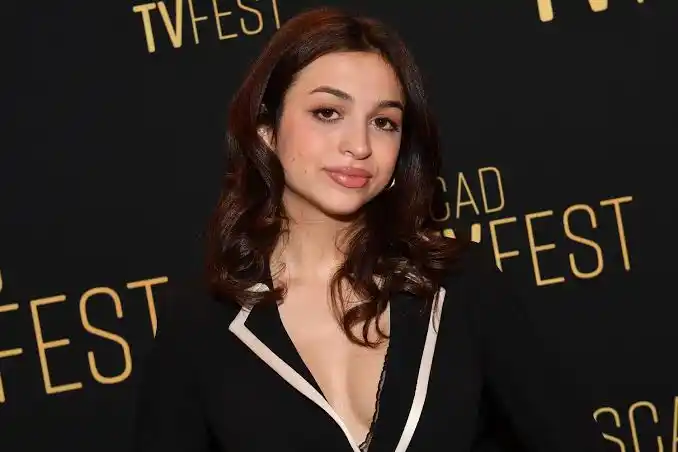 Josie Totah image